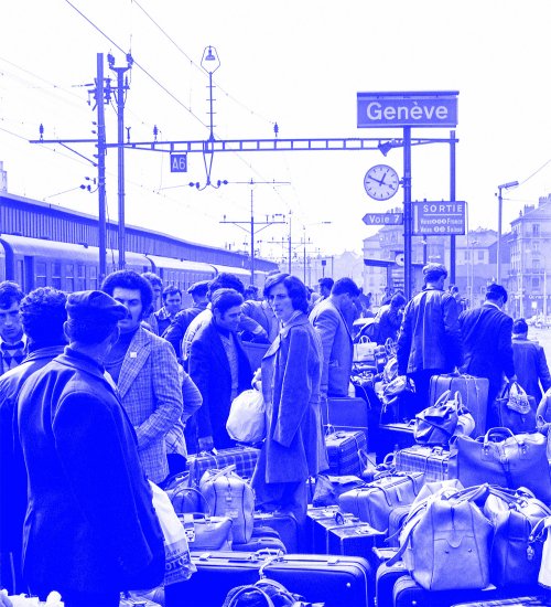 Quai_de_gare_Geneve_1977_Interfoto_cropped_bleu_11e3470b99